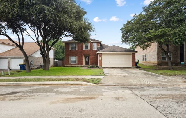 rental at 210  Laceleaf in Cibolo, TX — photo 2