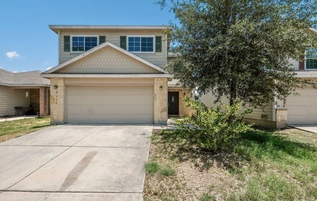 rental at 9214  Pacific Maple in San Antonio, TX — photo 1