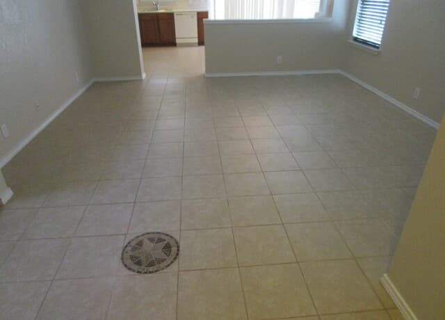 rental at 4914  Ancient Elm in San Antonio, TX — photo 2