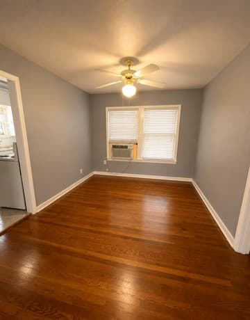 2-bedroom rental at 463 Bryn Mawr Dr in San Antonio, TX — photo 5