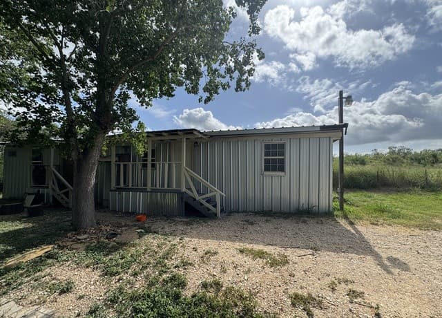 1-bedroom rental at 8325 Fm 327 Unit 7 in Elmendorf, TX — photo 1