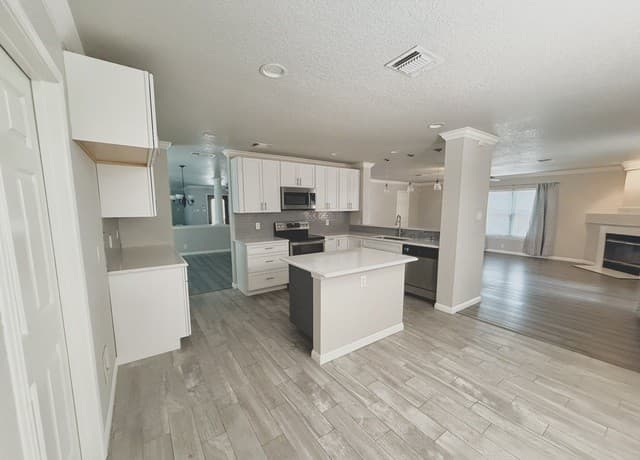 rental at 10614  Bluestone Crk in San Antonio, TX — photo 3