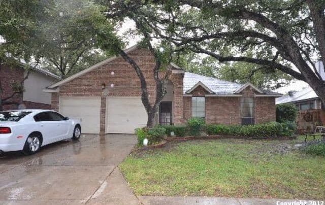 rental at 11823  Adriana Maria in San Antonio, TX — photo 1
