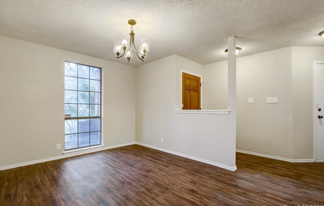 rental at 11823  Adriana Maria in San Antonio, TX — photo 4