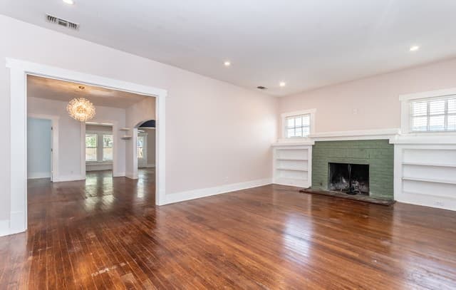 rental at 350  Carnahan St in San Antonio, TX — photo 4