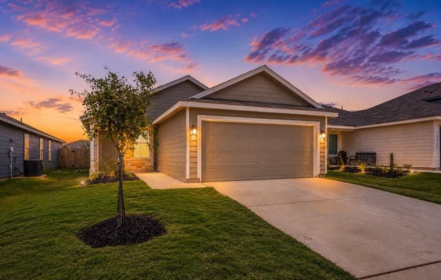 rental at 10839  Bernal Cove in San Antonio, TX — photo 1