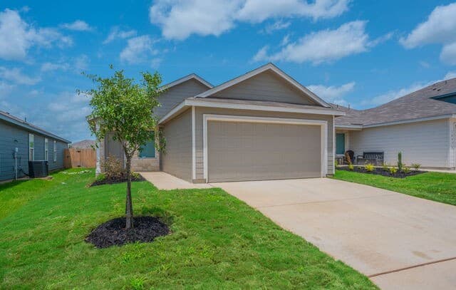 rental at 10839  Bernal Cove in San Antonio, TX — photo 2