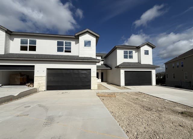 rental at 108  Magnolia Cir in Boerne TX