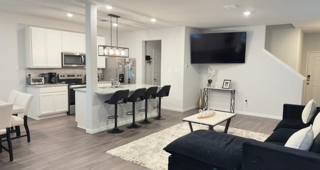rental at 4211  Wichita Woods in San Antonio, TX — photo 2
