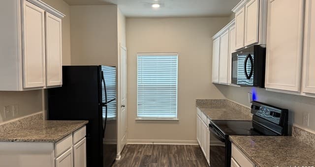 rental at 3146  Gilbert Garden in Converse, TX — photo 5