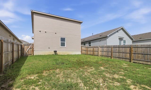 rental at 8918  Solar Cove in San Antonio, TX — photo 2