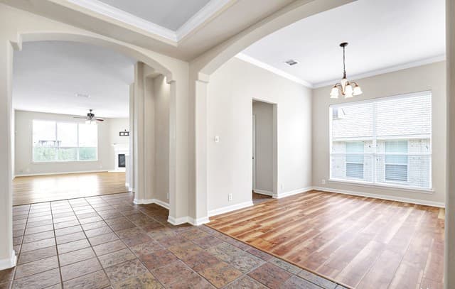 rental at 12943  Palatine Hill in San Antonio, TX — photo 3
