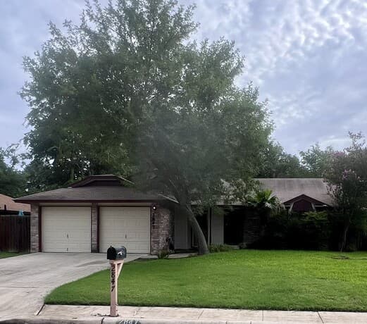 rental at 2847  Burning Rock St in San Antonio, TX — photo 1