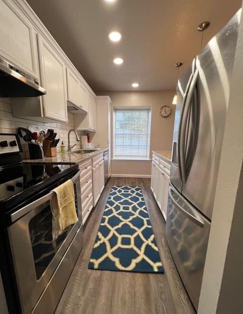 rental at 168  Barilla Unit # A-202 in San Antonio, TX — photo 4
