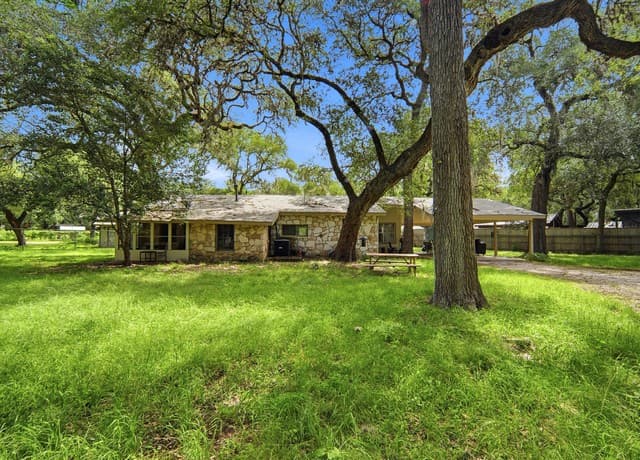 rental at 19214  Grey Forest in Helotes, TX — photo 1