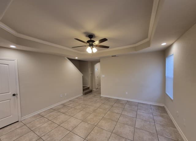 rental at 6850  Lakeview Dr. Unit 101 in San Antonio, TX — photo 4