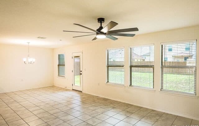 rental at 5527  Castle Brook Dr in San Antonio, TX — photo 3