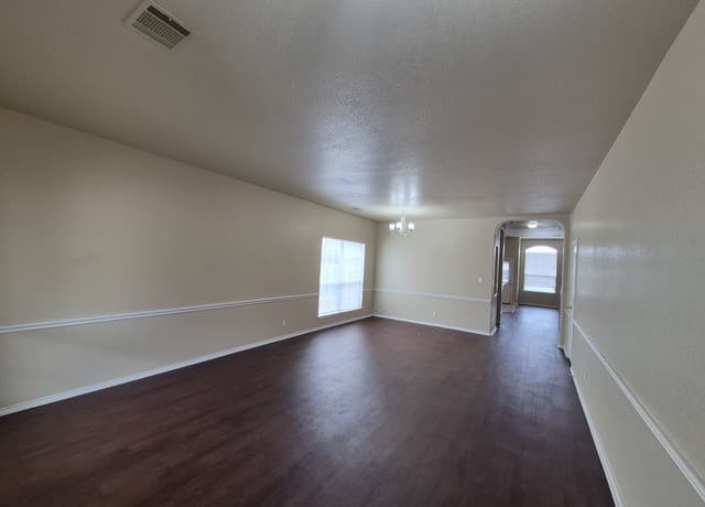rental at 21215  Encino Ash in San Antonio, TX — photo 2