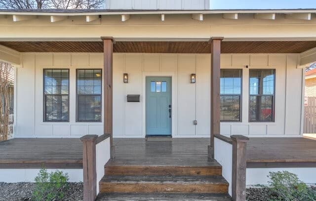 rental at 554 E Mitchell St in San Antonio, TX — photo 3