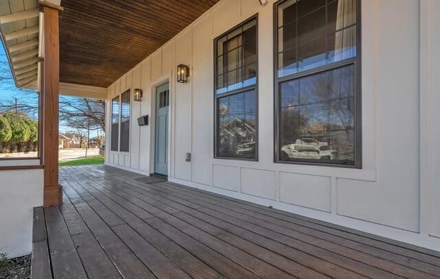rental at 554 E Mitchell St in San Antonio, TX — photo 4
