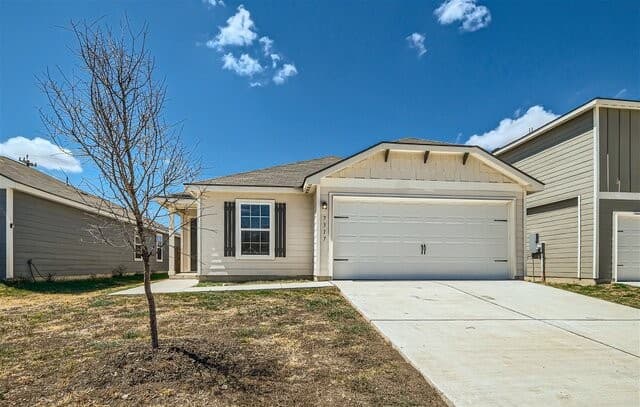 rental at 7317  Lazy Canyon in San Antonio, TX — photo 1