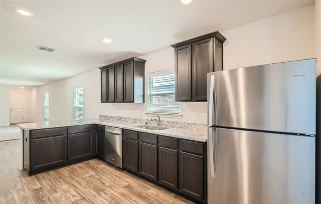 rental at 7317  Lazy Canyon in San Antonio, TX — photo 4