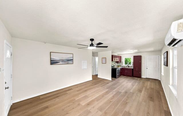 rental at 10  Linden Ave in San Antonio, TX — photo 4