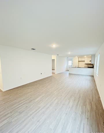 rental at 1435  Riojas Rd in San Antonio, TX — photo 5