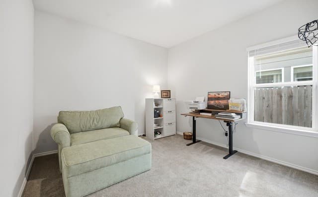 rental at 4819  Vogesite Path in San Antonio, TX — photo 4
