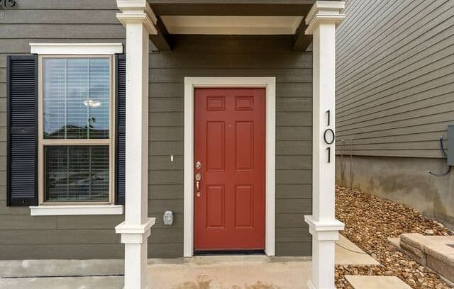 rental at 7215  Magnolia Crk in San Antonio, TX — photo 3