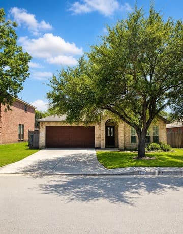 rental at 2103  Preakness Ln in San Antonio, TX — photo 1