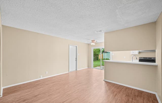 rental at 12022  Casa Bonita in San Antonio, TX — photo 3