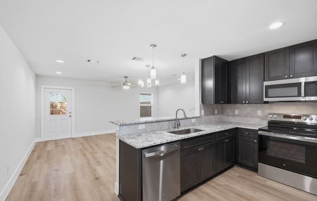 rental at 788  Abigail Aly in San Antonio, TX — photo 5