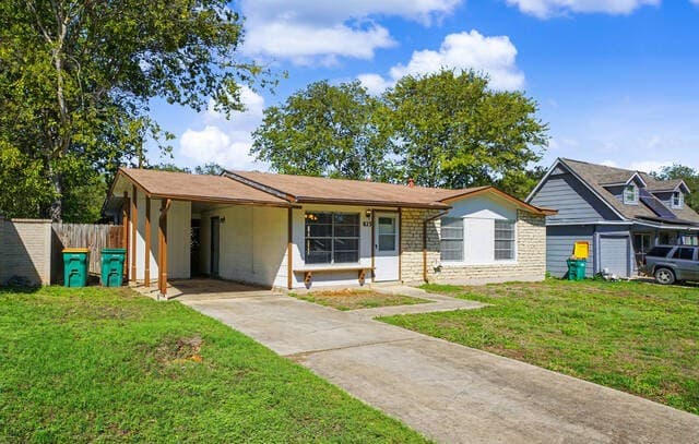 rental at 823  Straight Ln in Universal City, TX — photo 3