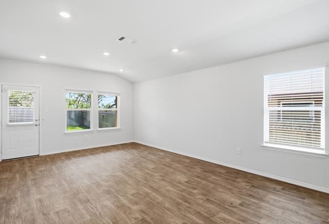 rental at 12202  Stoney Blue in San Antonio, TX — photo 3