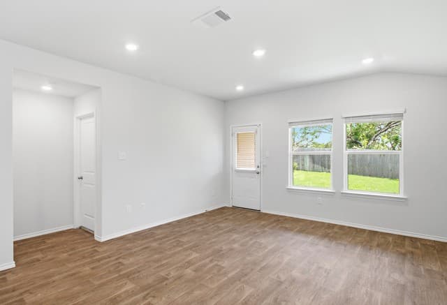 rental at 12202  Stoney Blue in San Antonio, TX — photo 4