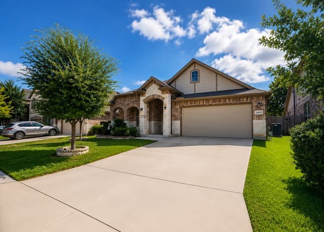 rental at 14422  Palomino Pl in San Antonio, TX — photo 2