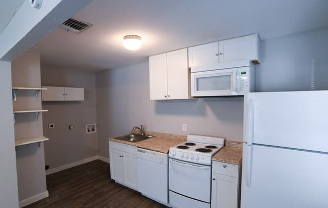 rental at 514  Bexar Dr in San Antonio, TX — photo 1