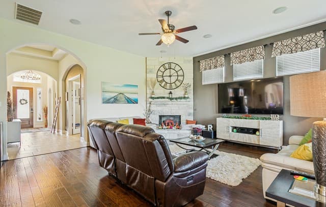 rental at 5652  Copper Vly in New Braunfels, TX — photo 4