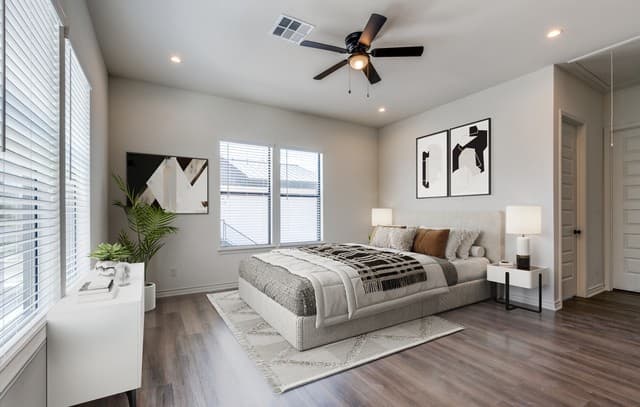 rental at 142  Porter St Unit 1201 in San Antonio, TX — photo 5