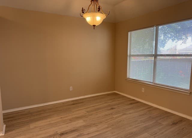 rental at 2805  Berry Way in Schertz, TX — photo 5