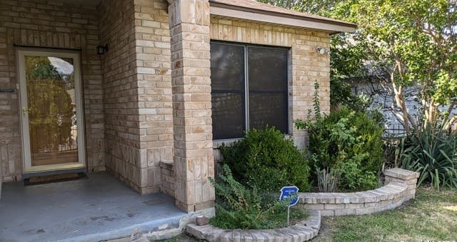 rental at 5015  Viking Coral in San Antonio, TX — photo 2