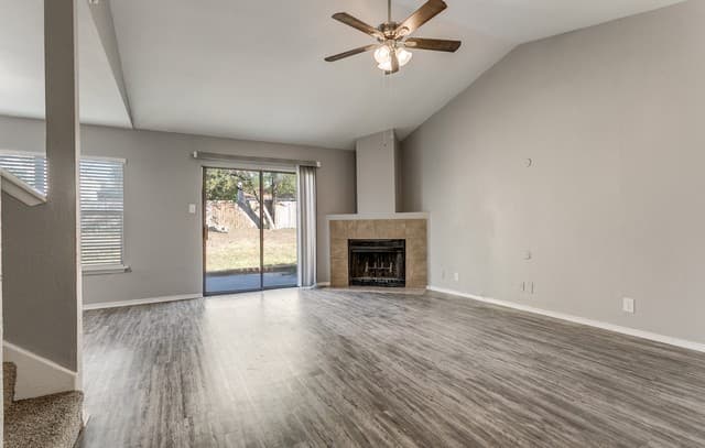 rental at 4031  Sunrise Bluff Dr in San Antonio, TX — photo 3