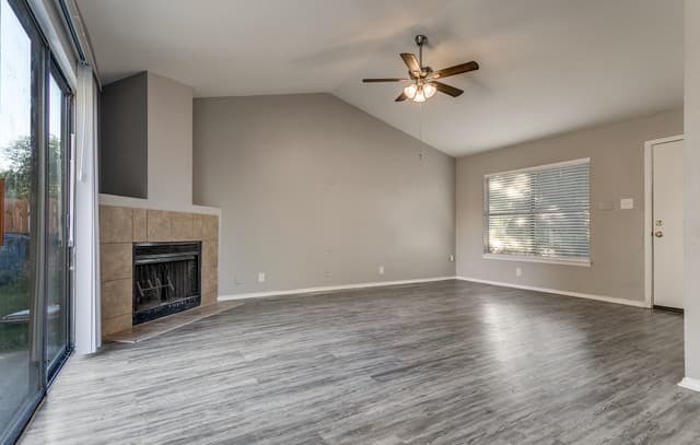 rental at 4031  Sunrise Bluff Dr in San Antonio, TX — photo 5