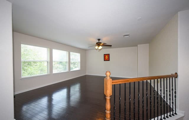 rental at 23815  Misty peak in San Antonio, TX — photo 5