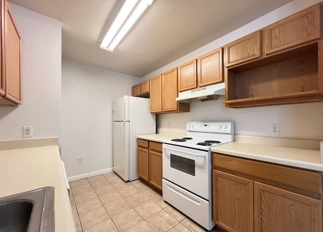 rental at 7302  Trail Xing in San Antonio, TX — photo 5