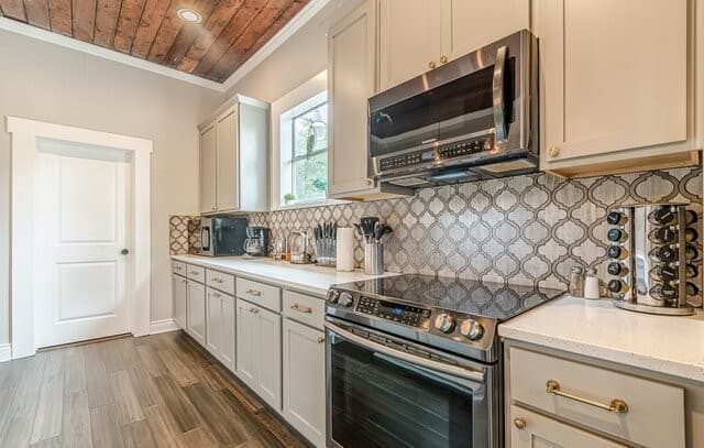 rental at 1022  Nolan in San Antonio, TX — photo 4