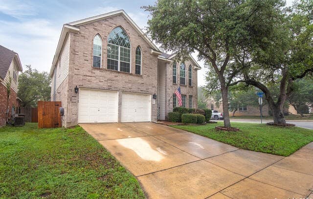 rental at 1306  Alpine Pond in San Antonio, TX — photo 3