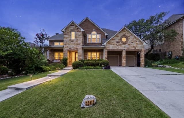 rental at 25415  River Rnch in San Antonio, TX — photo 1