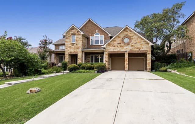 rental at 25415  River Rnch in San Antonio, TX — photo 2